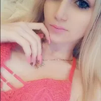 Blond Blue eyes and sexy body's profile thumbnail